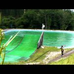 暑い日は気持ちよく飛び込もう!国内のウォータージャンプ施設11選